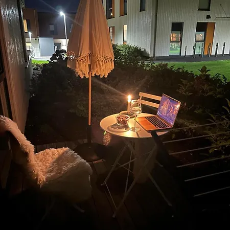 דירה With High Standard